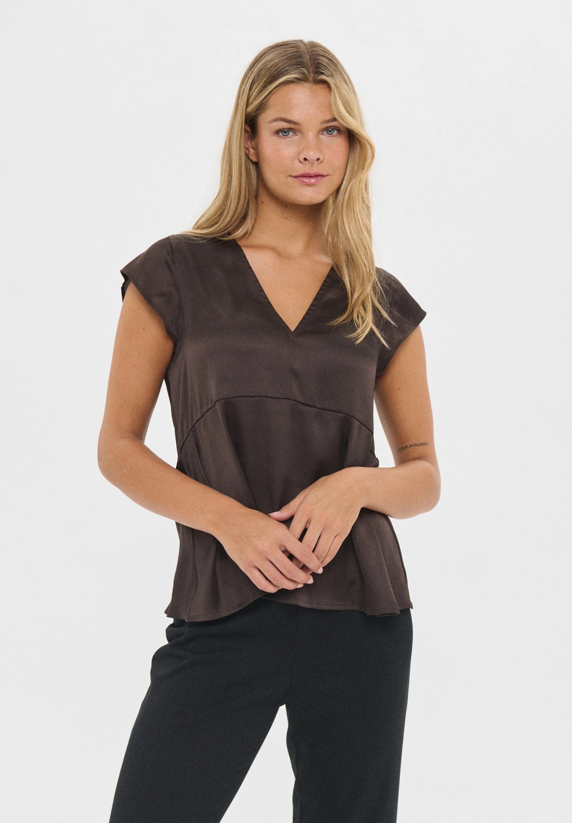 Saint Tropez SafinaSZ SS Blouse - Dark Oak
