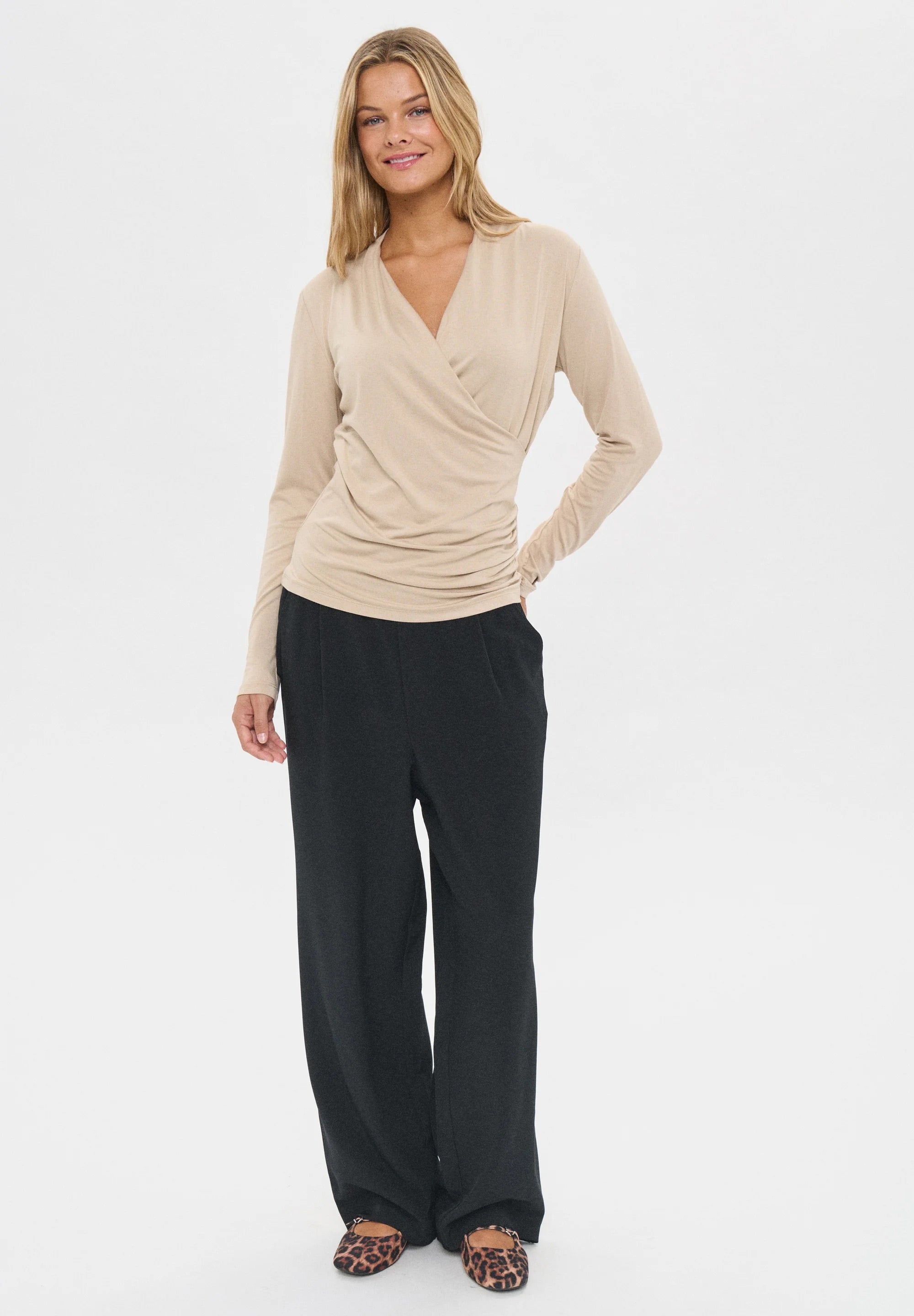 VIGGASZ WRAP Long Sleeve Top - Oxford Tan