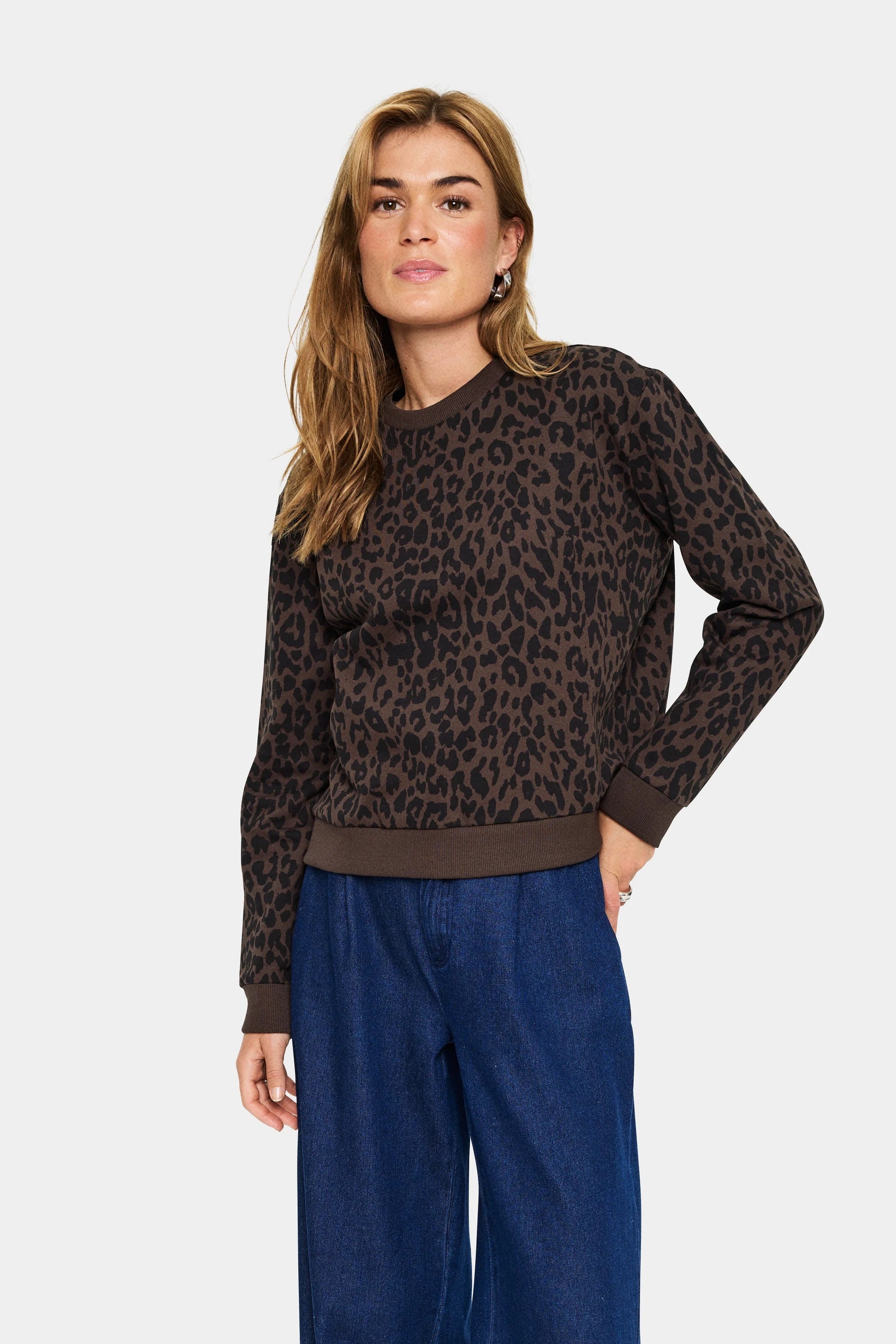 Saint Tropez ZHERRY Sweatshirt - Chocolate Brown Leopard