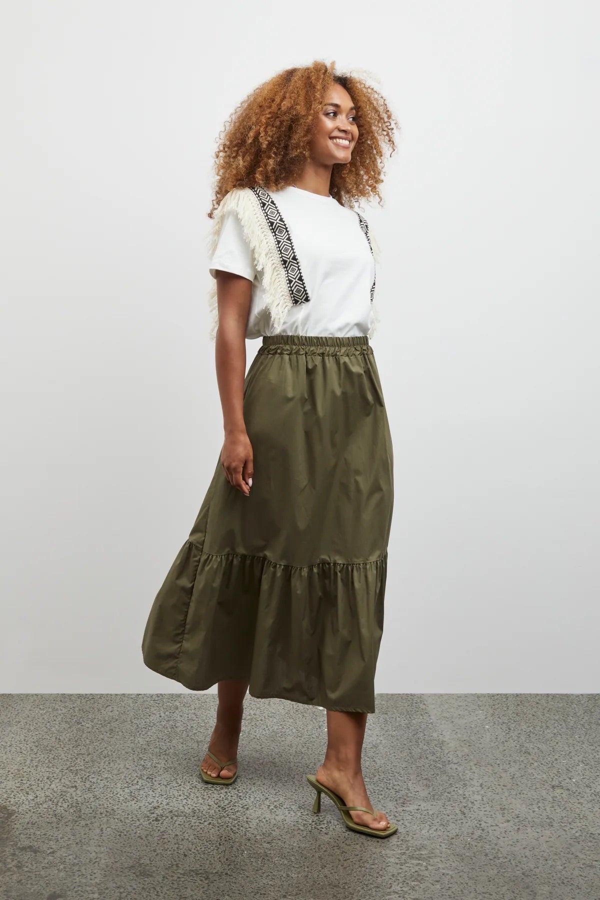 Sorbet Santi T-Shirt with Geometric Trim and Fringe