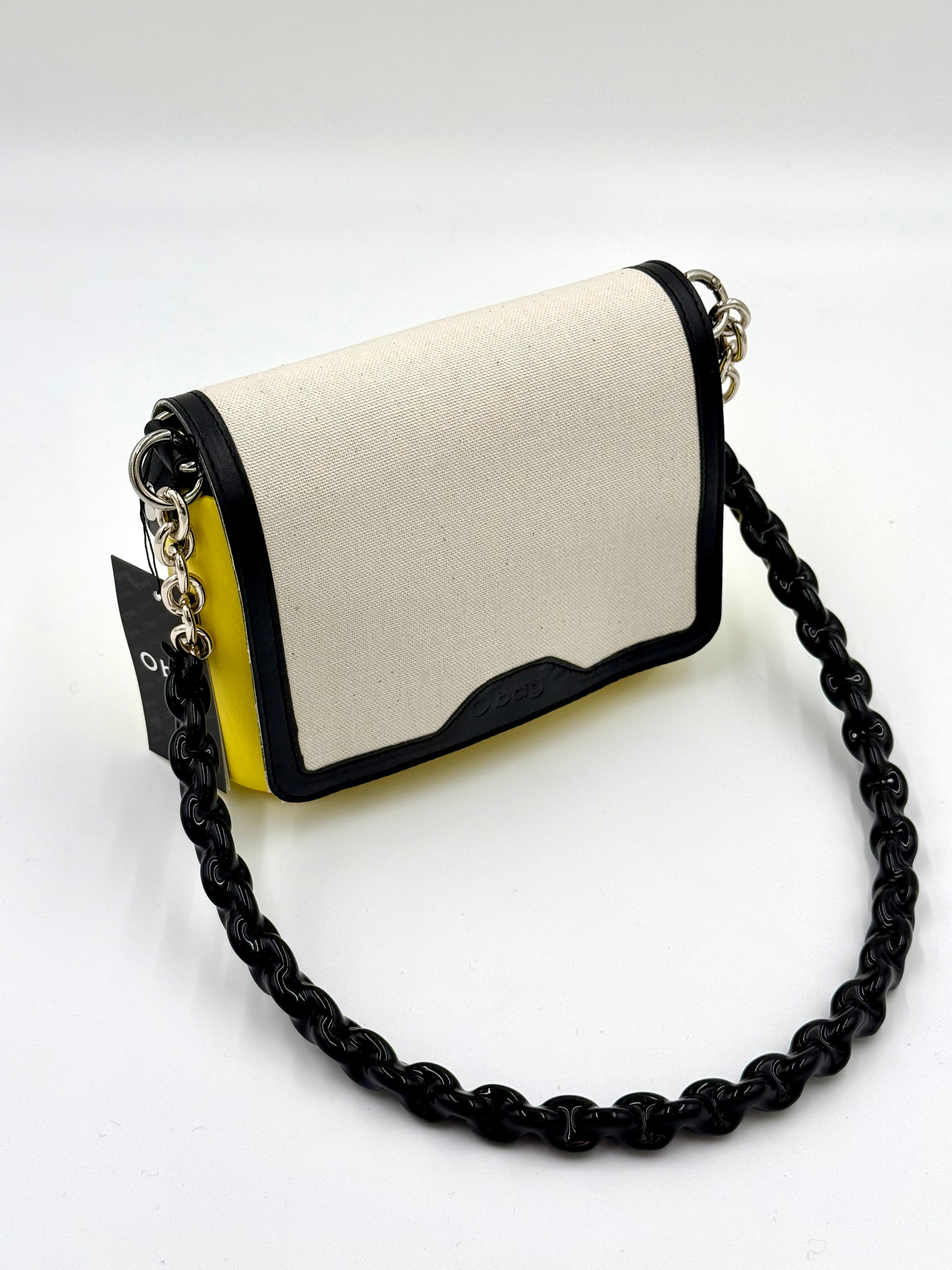 O bag Pocket bag - compact crossbody