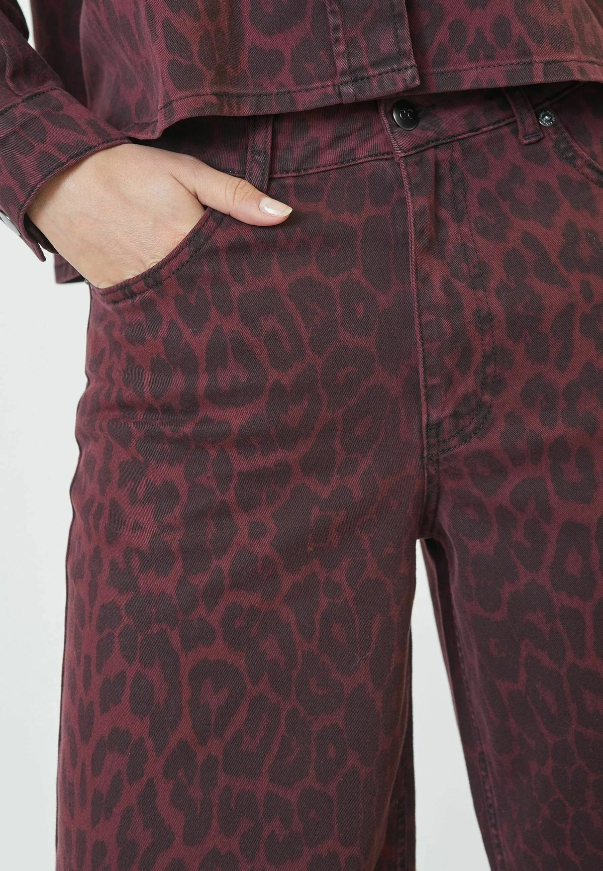 Co'couture Leocc Animal Print Wide-Leg Jeans – Black