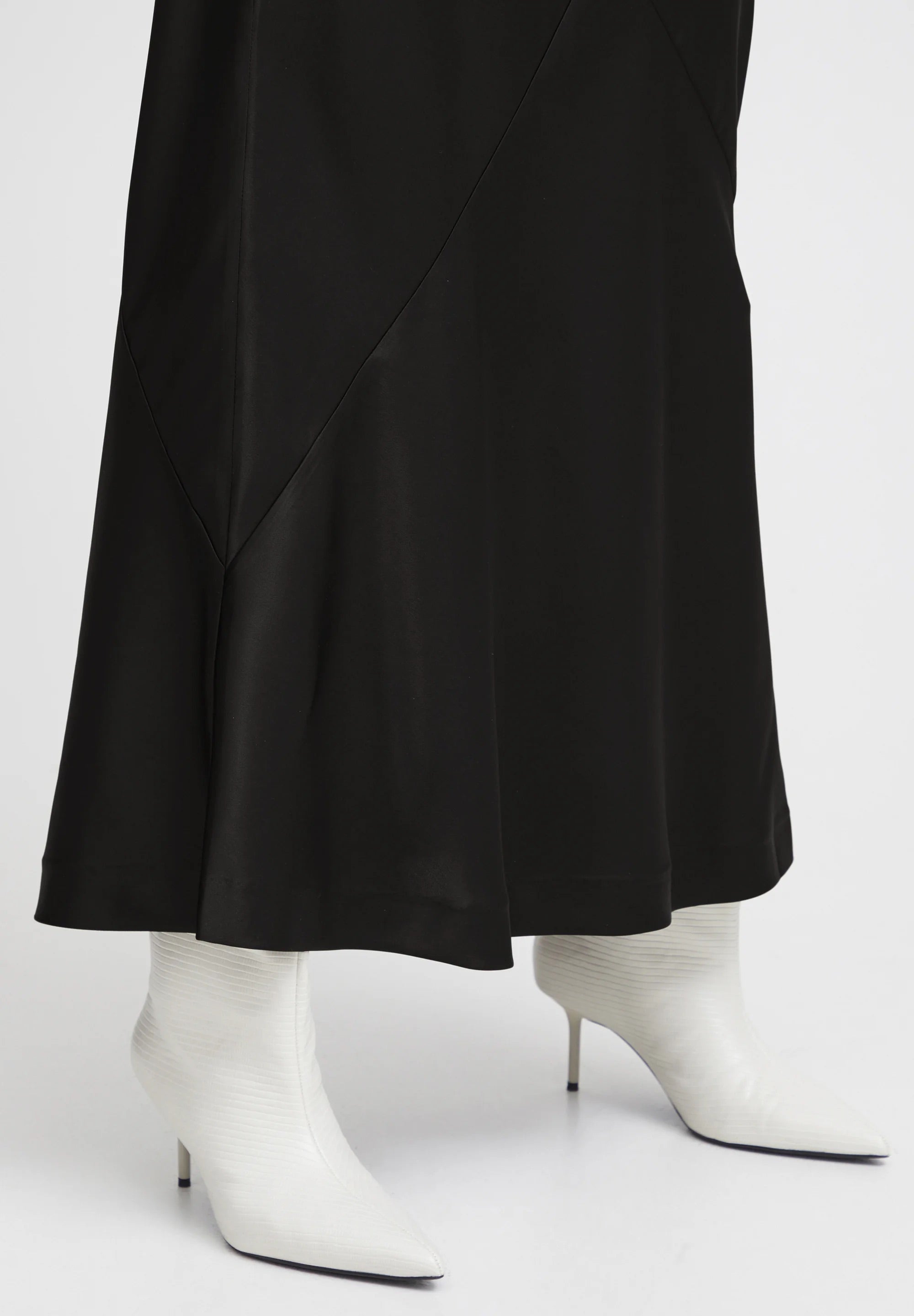 b.young Bydolora Satin Bias-Cut Midi Skirt - Black