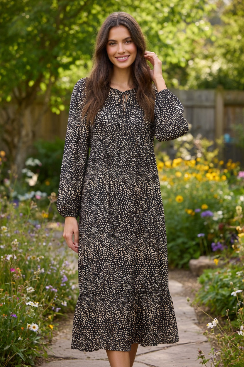 Sorbet Saphia Dotted Print Midi Dress - Black