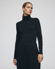 MSCH Olivie R LS Top Black